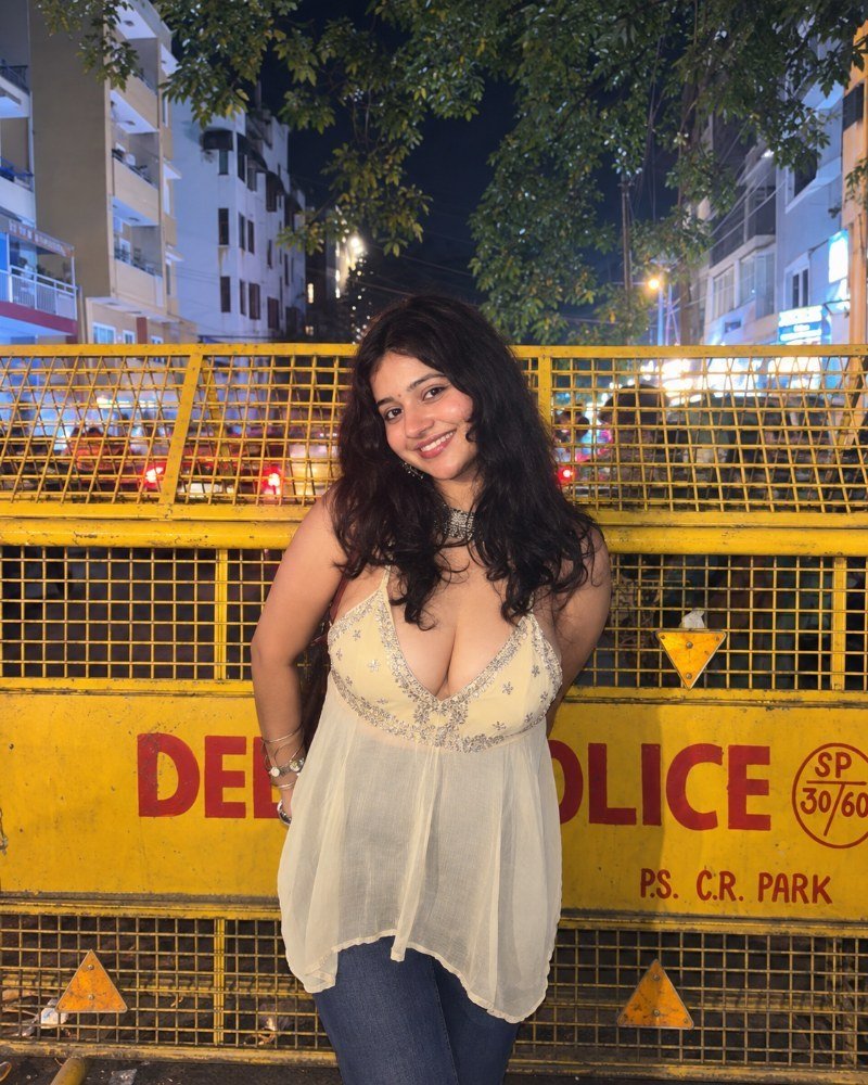 Khushboo